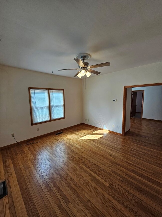 Photo - Spacious Home-Benton Stephens Neighborhood