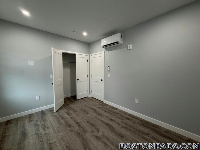 Photo - 631 Franklin St Unit 203