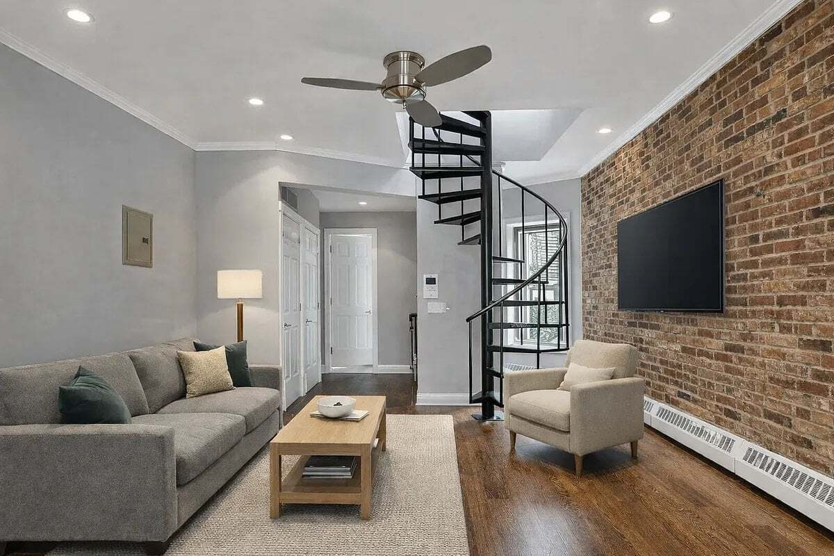 Photo - 228 E 25th St Unidad 5D