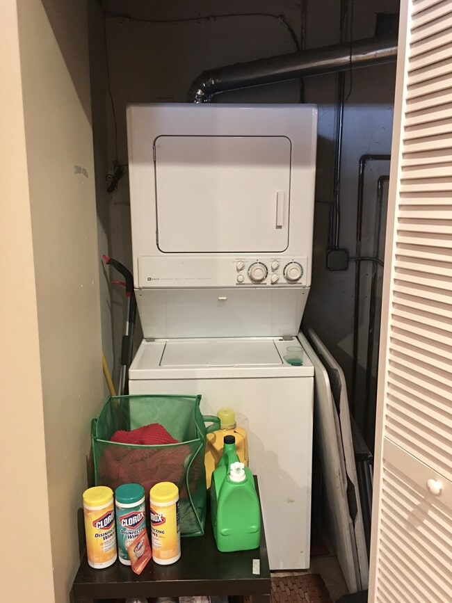 Photo - 2040 W McLean Ave Unit G