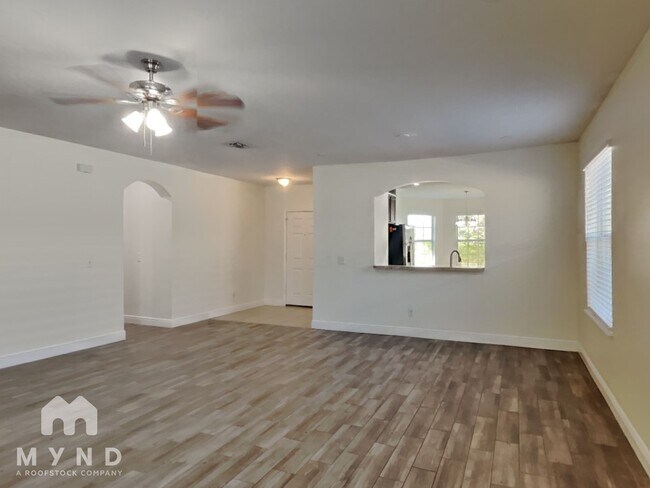 Photo - 4991 Windbourne Way