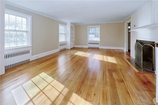 Photo - 16 Bayberry Rd