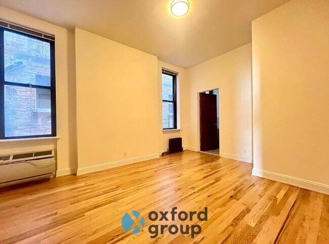 Photo - East 29th Street