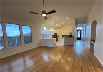 Photo - 1827 Mystic St