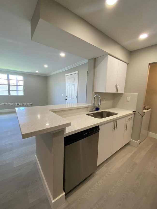 Photo - 1257 SW 46th Ave Unit Royal Poinciana