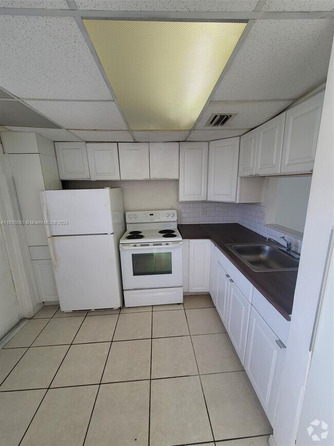 Building Photo - 1 bedroom in Aventura FL 33180 Rental