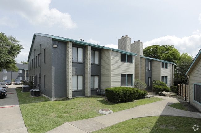 Envue Apartments