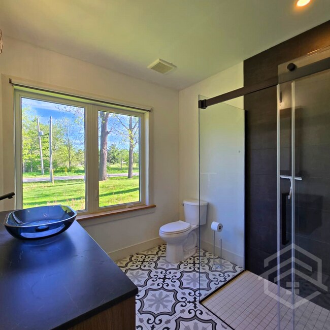 Photo - 3-Bedroom Available in Brownsville!!