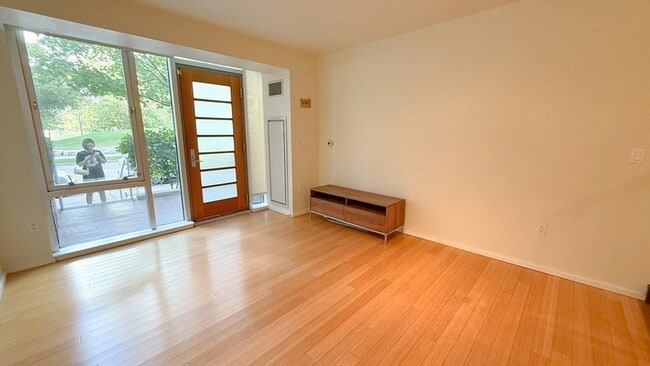 Photo - 2 Earhart St Unit 127