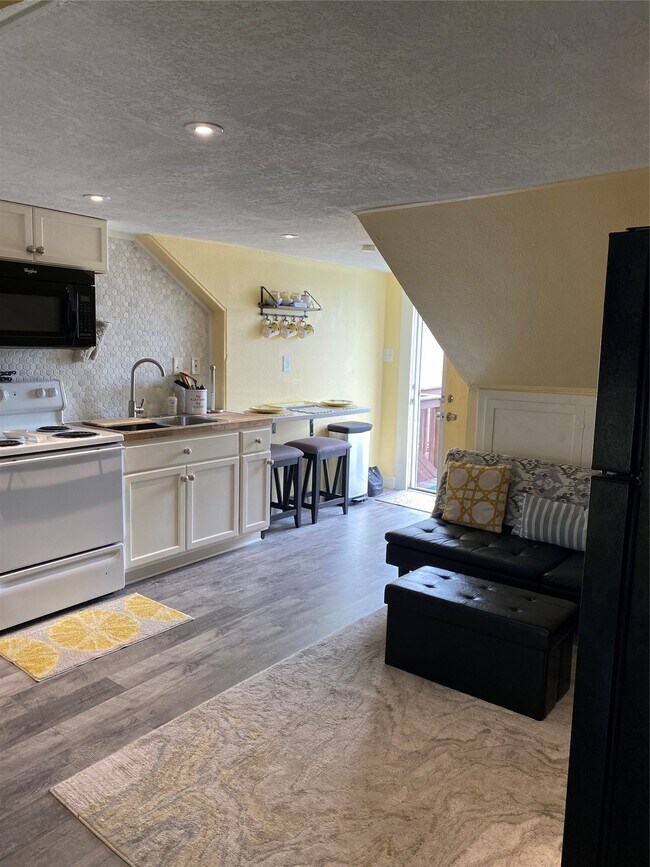 Photo - 2914 Avenue K Ave Unit 4