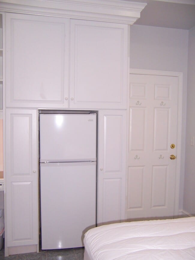 Photo - 188 Maverick St Unit Suite