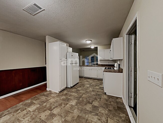 Photo - 219 Magnolia Springs Drive