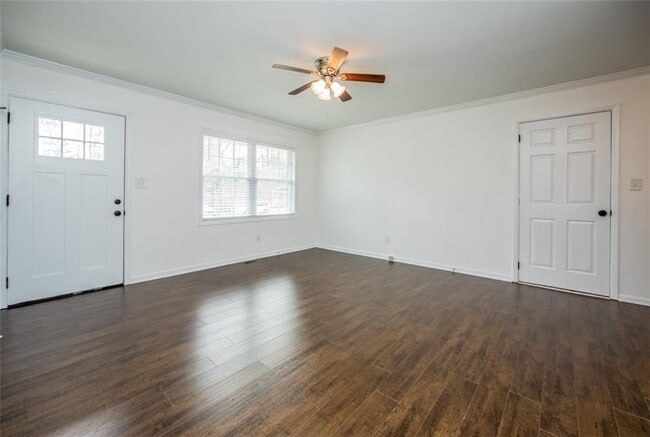 Photo - 3051 Fern Valley Dr SW