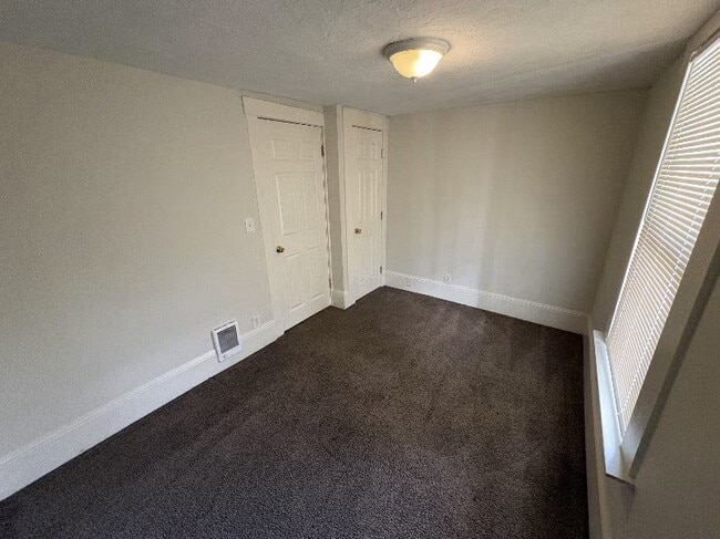 Photo - 824 Spencer Ave Unit Apt 2