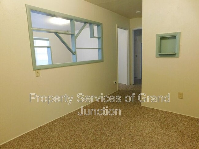 Photo - 1047 Bookcliff Ave Unit D