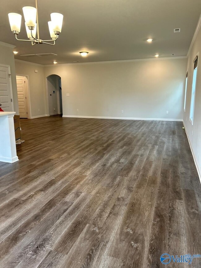 Photo - 320 Temper St