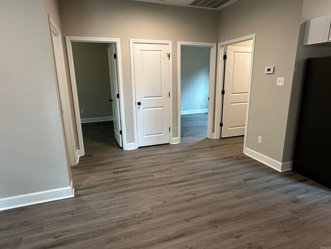 Photo - 1523 Cedar St