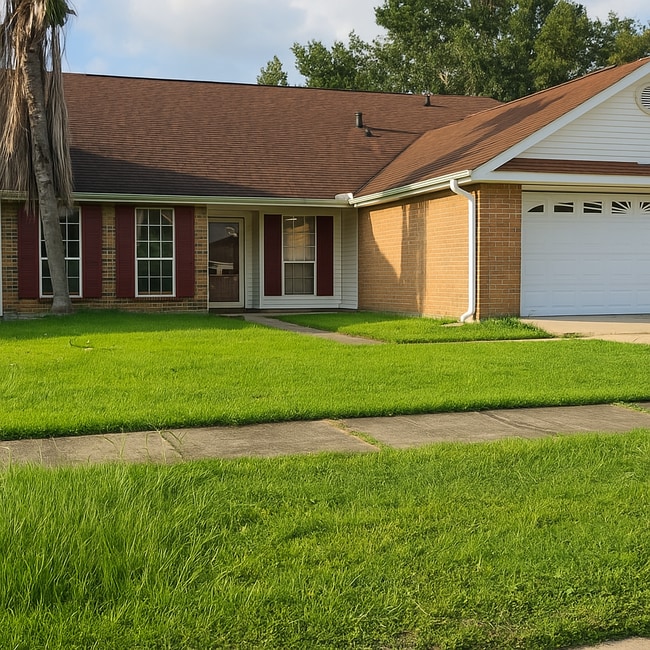 Building Photo - 2709 Foliage Dr Rental