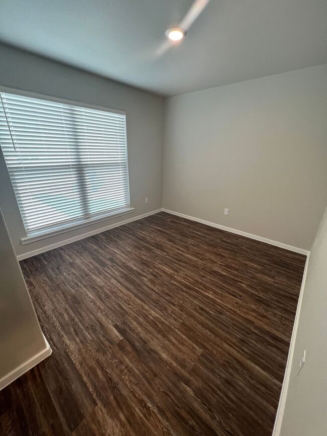 Photo - Available NOW! 3/2/1 Town Home