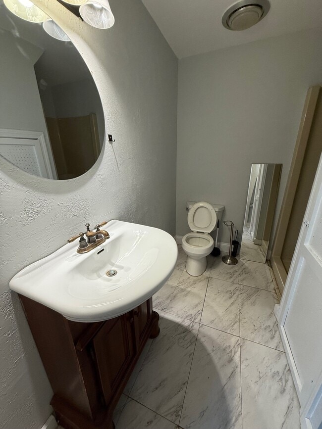 Photo - 79 Frank Ave Unit Apt. A