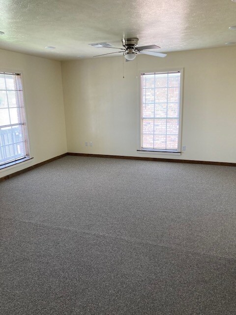 Photo - 5018 Desoto St Unidad C