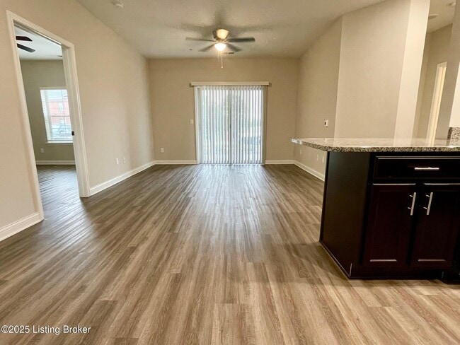 Photo - 8500 Westmont Dr Unit 368