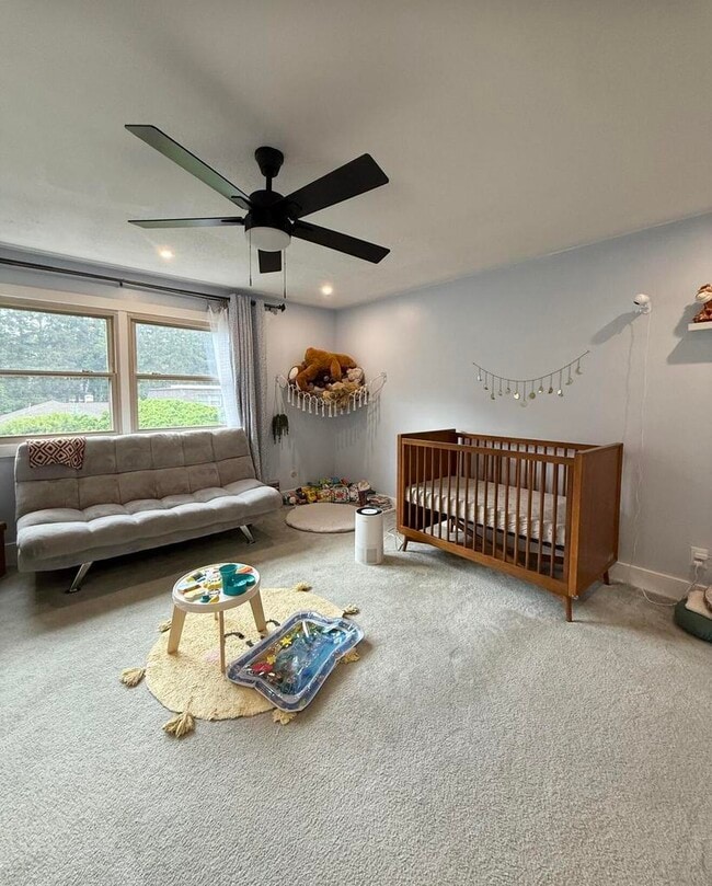 2727 S Lakeshore Dr Unit F23