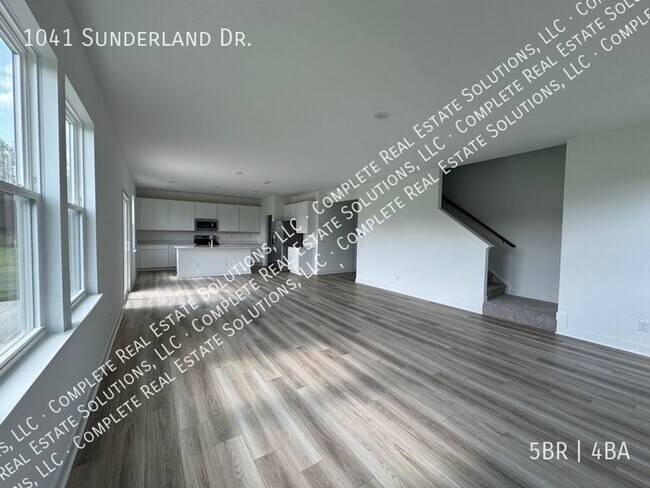 Photo - 1041 Sunderland Dr