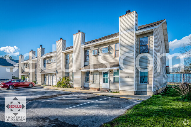 Building Photo - 190 Pine Shadow Dr Rental