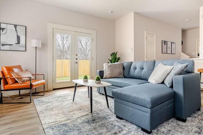 Photo - 7214 Dan-Jean Dr Unit SI ID1492692P