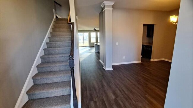 107 Westbourne Wy