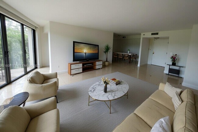 Photo - 2000 Towerside Terrace Unit 407