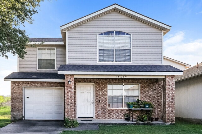 Building Photo - 15609 Aiken Ln