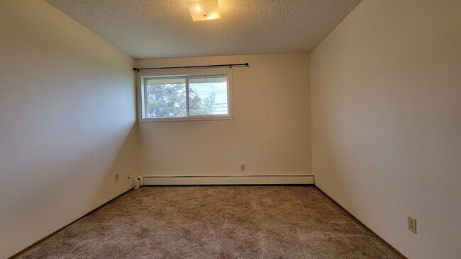 Photo - 10327-10107 107 Ave Unit 104 - PR