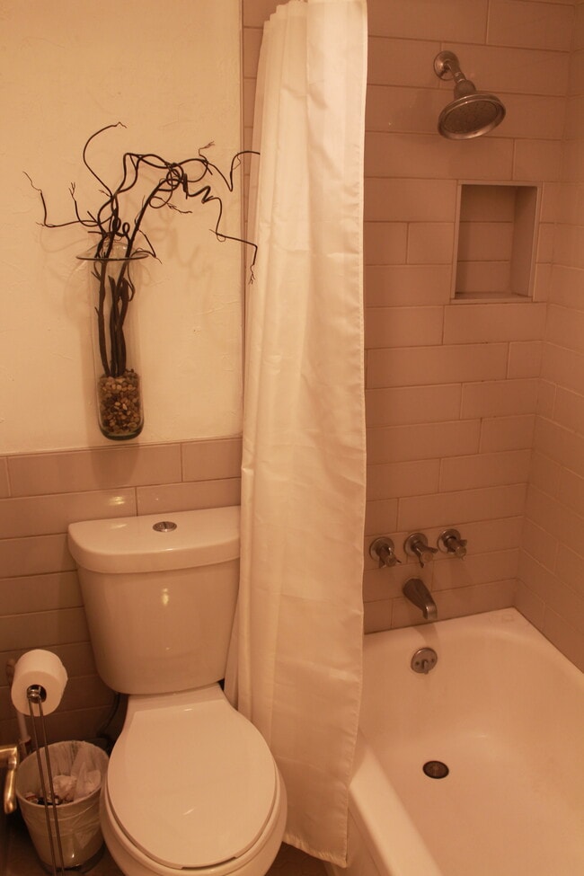 Photo - 1050 N Lafayette St Unit Majorca Condo's #302