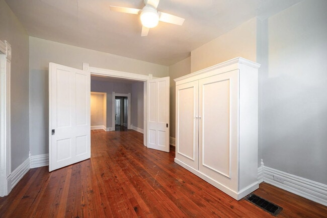 Photo - 247 W 3rd Ave