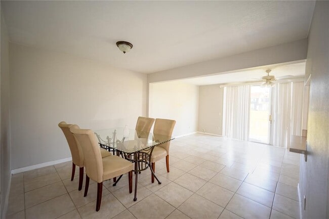 Photo - 873.0 Caribbean Dr