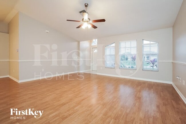 Photo - 5003 Barth St