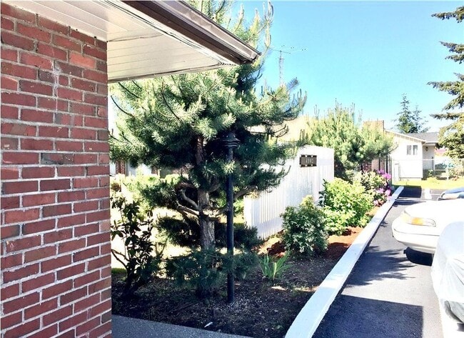 4902 111th St SW Unidad 7