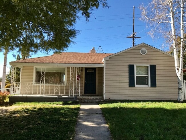 Photo - 707 N 1000 E St