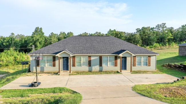 Photo - 4 Cal Rd Unidad B