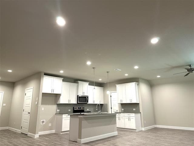 Photo - 211 Tristan St