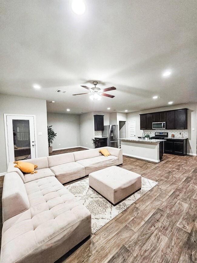 Photo - 13114 Leisure Cove Dr