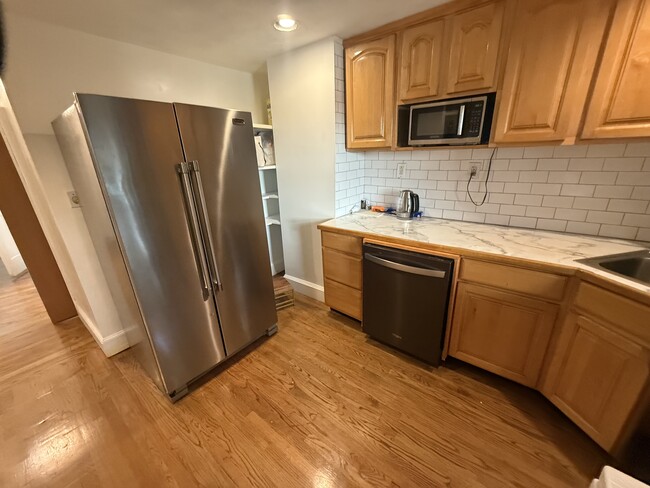 Photo - 319 Bennington St