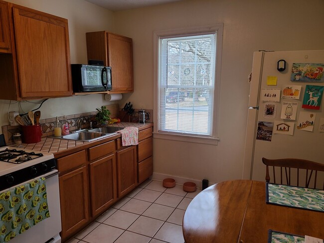 Photo - 168 Crawford St Unidad Crawford 168