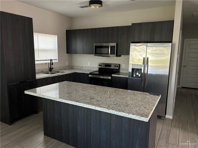 Photo - 16 Puffin Ave Unit 1