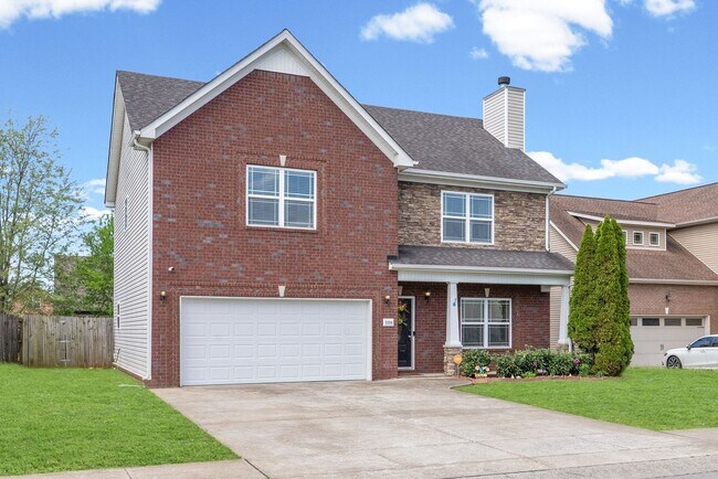 Photo - Pet Friendly Three Bedroom with Bonus!