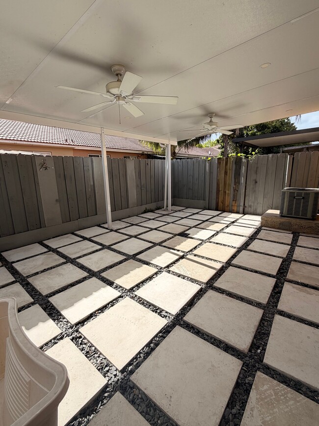 Photo - 15 SW 15th Terrace