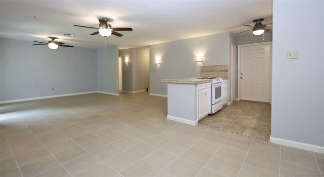 Photo - 2806 Bluebonnet St