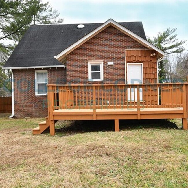 Photo - 1307 Polo Rd